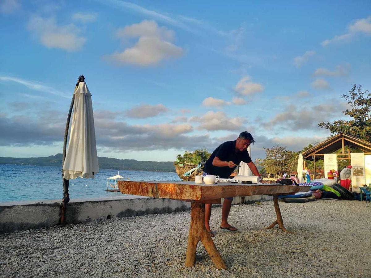 Jelly Sea Resort Siquijor Exterior photo